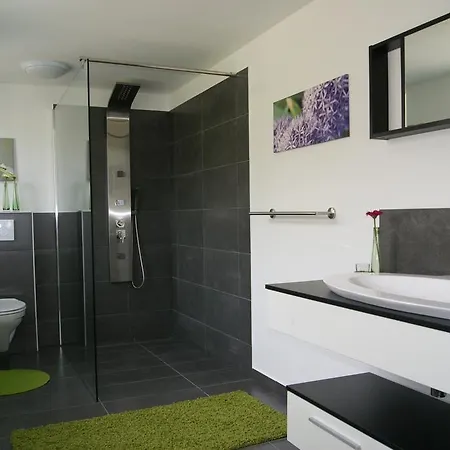 Ferienwohnungen TalBach Simmerath Zimmer foto